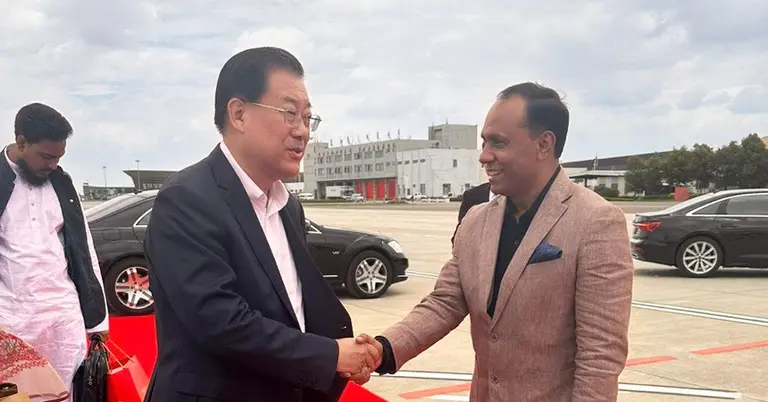 চীনের ইউনান প্রদেশের ভাইস গভর্নর ইয়ুয়ান ফাং ও ডেপুটি স্পিকার কায়সার কামাল